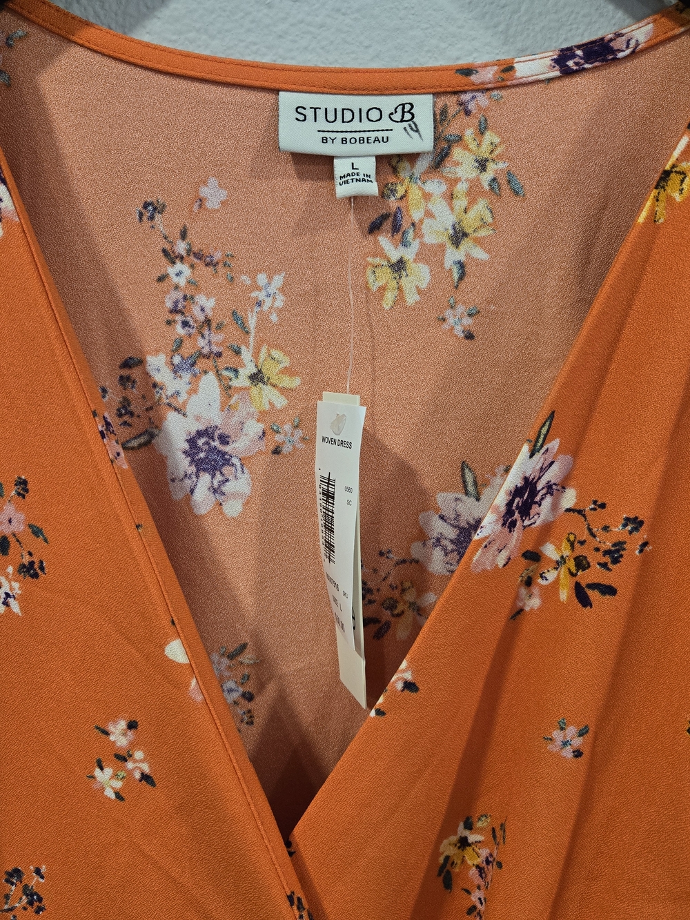 Studio B Orange Floral Wrap Dress with Tie Waist NWT L - Picture 3 of 5